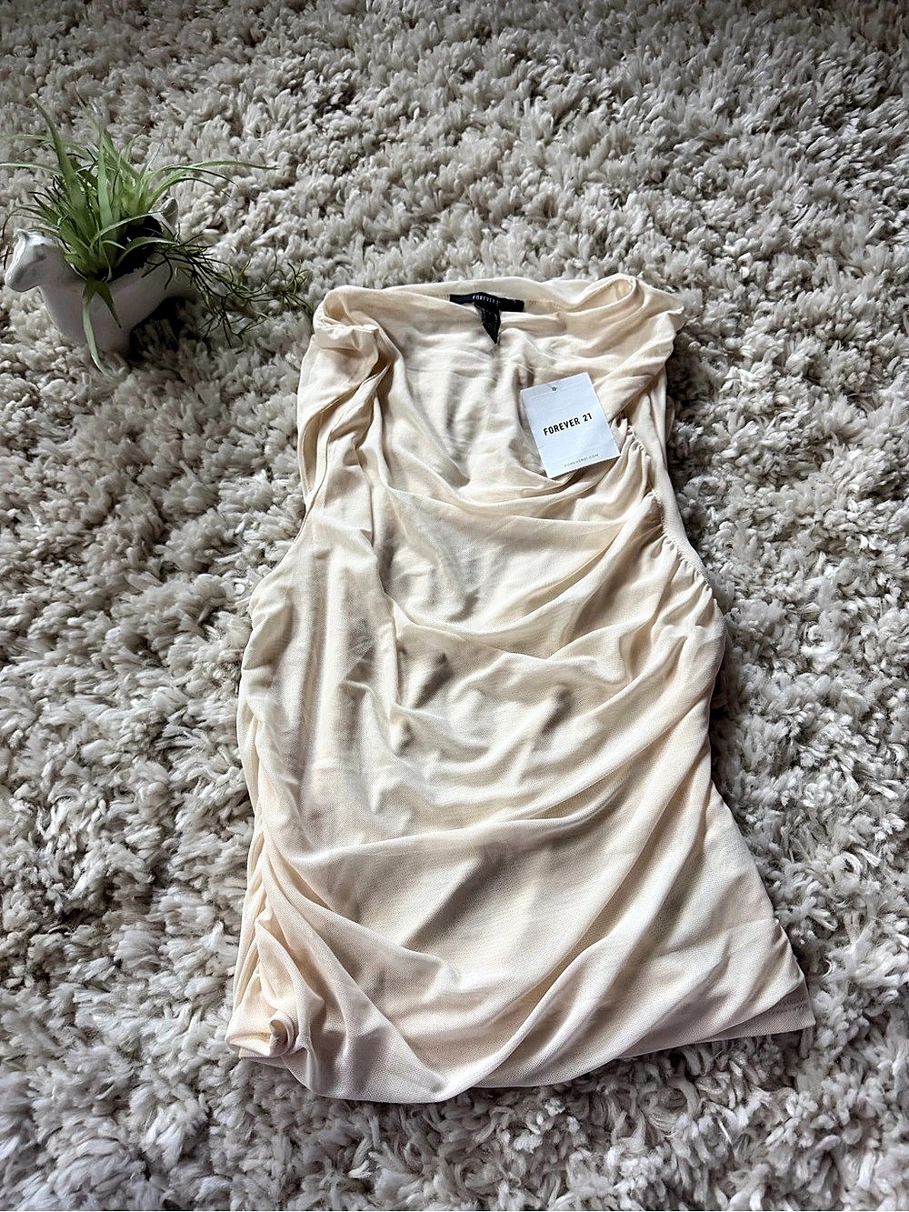Forever 21 Draped Cute going out evening Tank Top in Cream Size Medium NWT